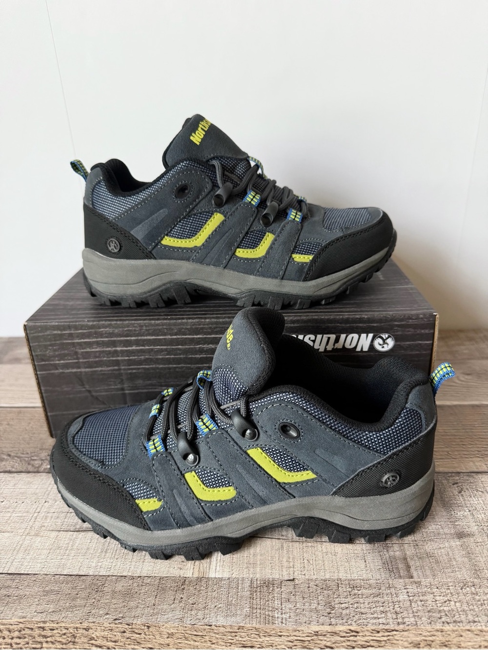 Northside Monroe Low Jr Trail Hiking Shoes Boys Size 5 Blue Lime New